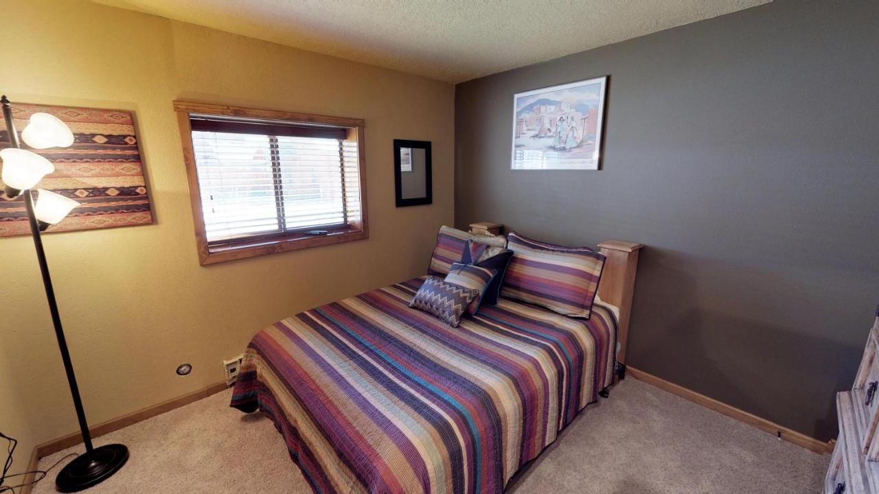Aspen West 5 Townhouse With High Speed Wifi Appartement Red River Buitenkant foto